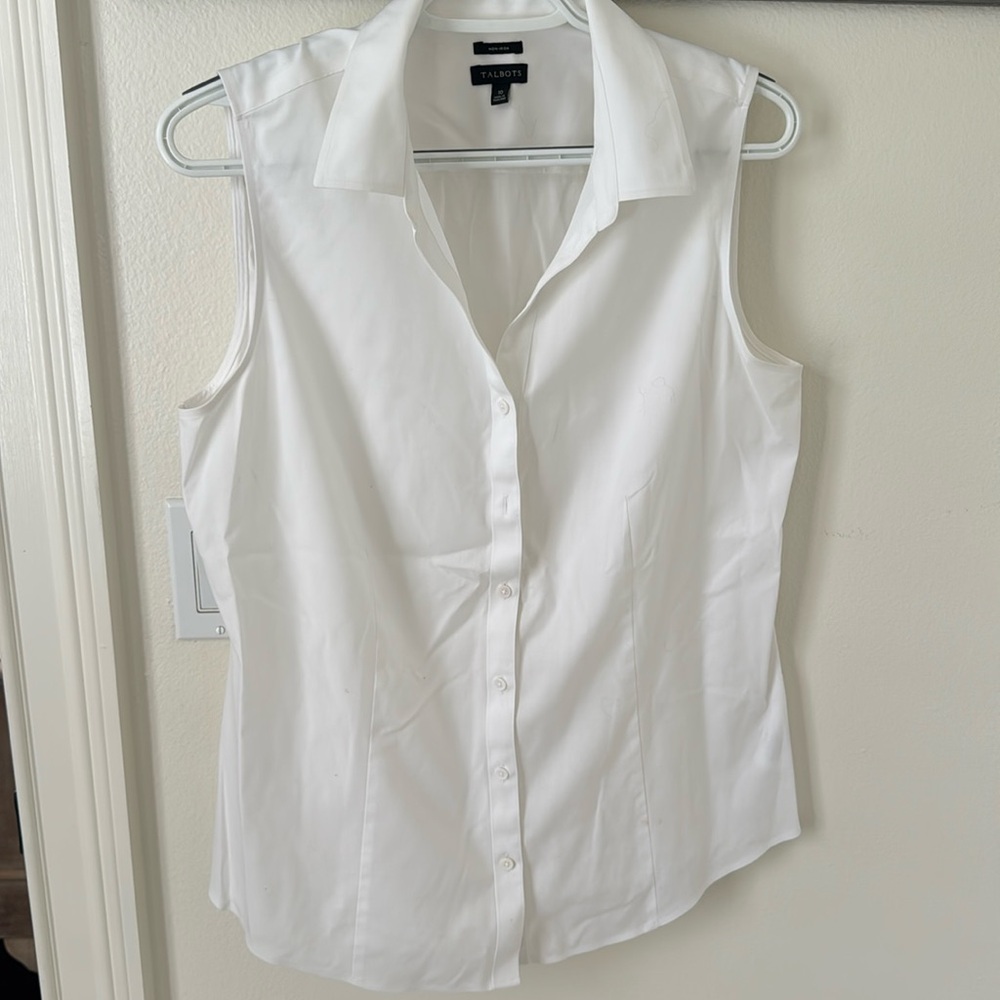 Talbots 
No iron 
White top
Size 10